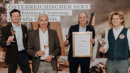Mag. Benedikt Zacherl (Österreichisches Sektkomitee), Rainer Pariasek (ORF-Moderator), Herbert Prohaska sowie Winzer und Sekthersteller Michael Malat.