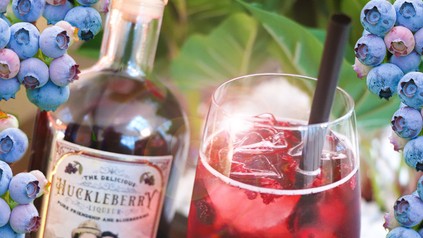 Blaubeer Spritz