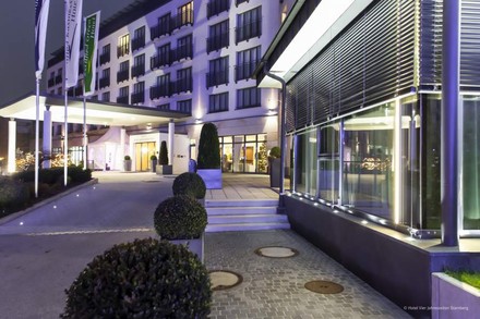 Hotel Vier Jahreszeiten Außenansicht