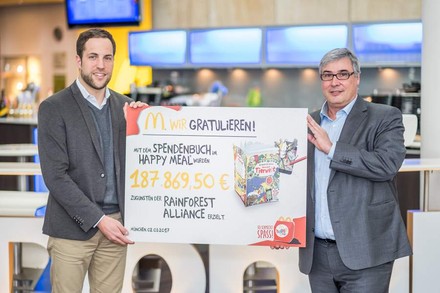 McDonald’s Deutschland sammelt mit Spendenbuch-Aktion knapp 200.000 Euro