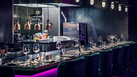 12seasons: Das Restaurant, das sich für alle 12 Jahreszeiten saisonal neu erfindet. (Foto: © 12seasons und Roland Justynowicz)