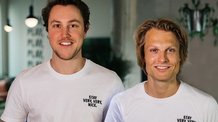 (v.l.n.r.): Hannibal DuMont Schütte und Dr. Robert Grüschow von Stayery