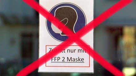 Die Maskenpflicht endet am Sonntag. (Foto: © picture alliance / M.i.S. | Bernd Feil)