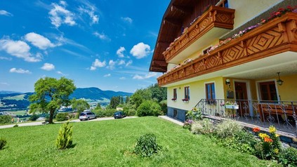 Ein Gasthof auf einem Berg