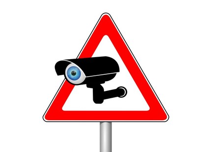 Warnschild mit Kamera
