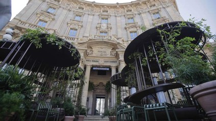 Ein altertümliches Gebäude in Italien