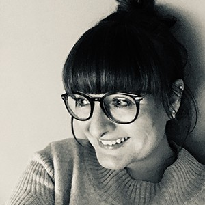 Angela Frisch, Dr.Schnell