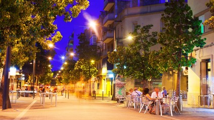 Ein Straßencafe