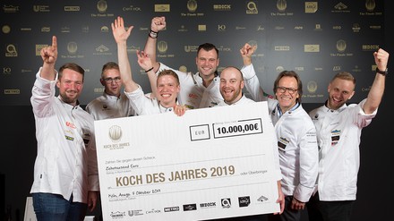 Sechs Finalisten von „Koch des Jahres 2019“ und Sternekoch Dieter Müller