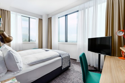 Blick in eines der Zimmer des neuen Holiday Inn Vienna – South