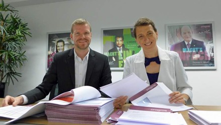 Peggy Rosche, Direktorin Controlling, und Manuel Büttner, Stellvertretender Direktor Controlling