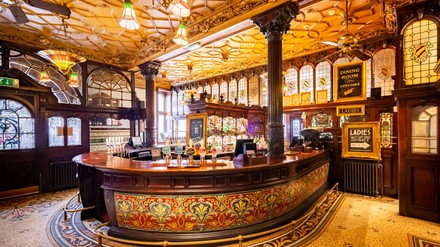 Bar des „Philharmonic Dining Rooms“