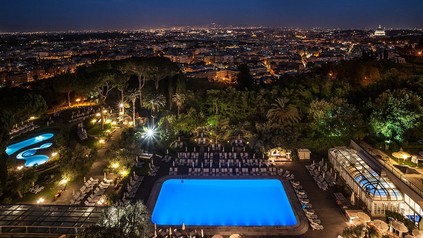 Deer Jet schließt sich für seinen 787 Dream Jet mit Waldorf Astoria Hotels and Resorts zusammen