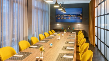 Meetingraum in einem NH Hotel