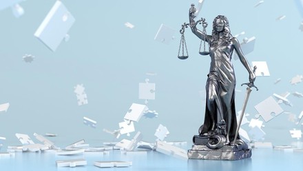 Die Statue Justitia