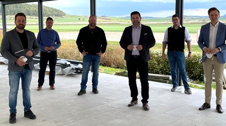 v.l.n.r.: Daniel Repp (Immo-Pro-Invest), Sandro Gay (Stadthotel Tuttlingen), Pascal Marquardt (Concorde Hotel), Niko Reith (MdL), Benni Diekmann (Concorde Hotel), Dr. Marcel Klinge (MdB)