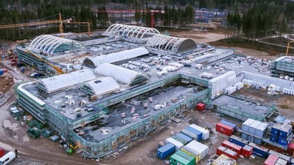 Die Baustelle des neuen Center-Parcs von außen
