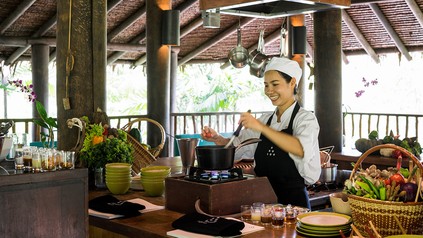 Six Senses Yao Noi Köchin in der Küche
