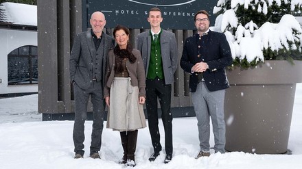 Alexander Strobl und Birgit Maier mit Thomas Bauer und Thomas Heit