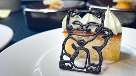 Castella Kuchen mit Matcha Meringue und Choco Chip Cookie