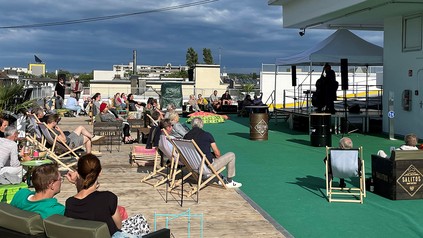 Rooftop-Bar