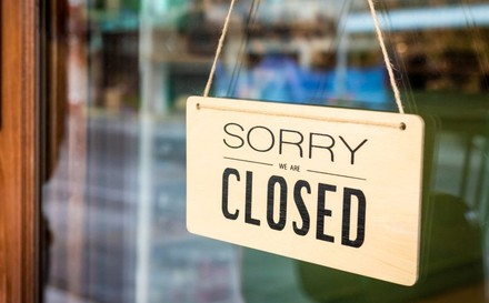 Sorry we are closed-Schild