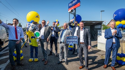 Europa-Park Empfang erster Bahnreisender